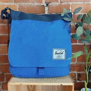 Herschel Scottie Messenger Bag